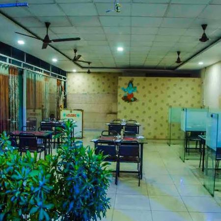 Hotel Kanha Indaur Exteriér fotografie